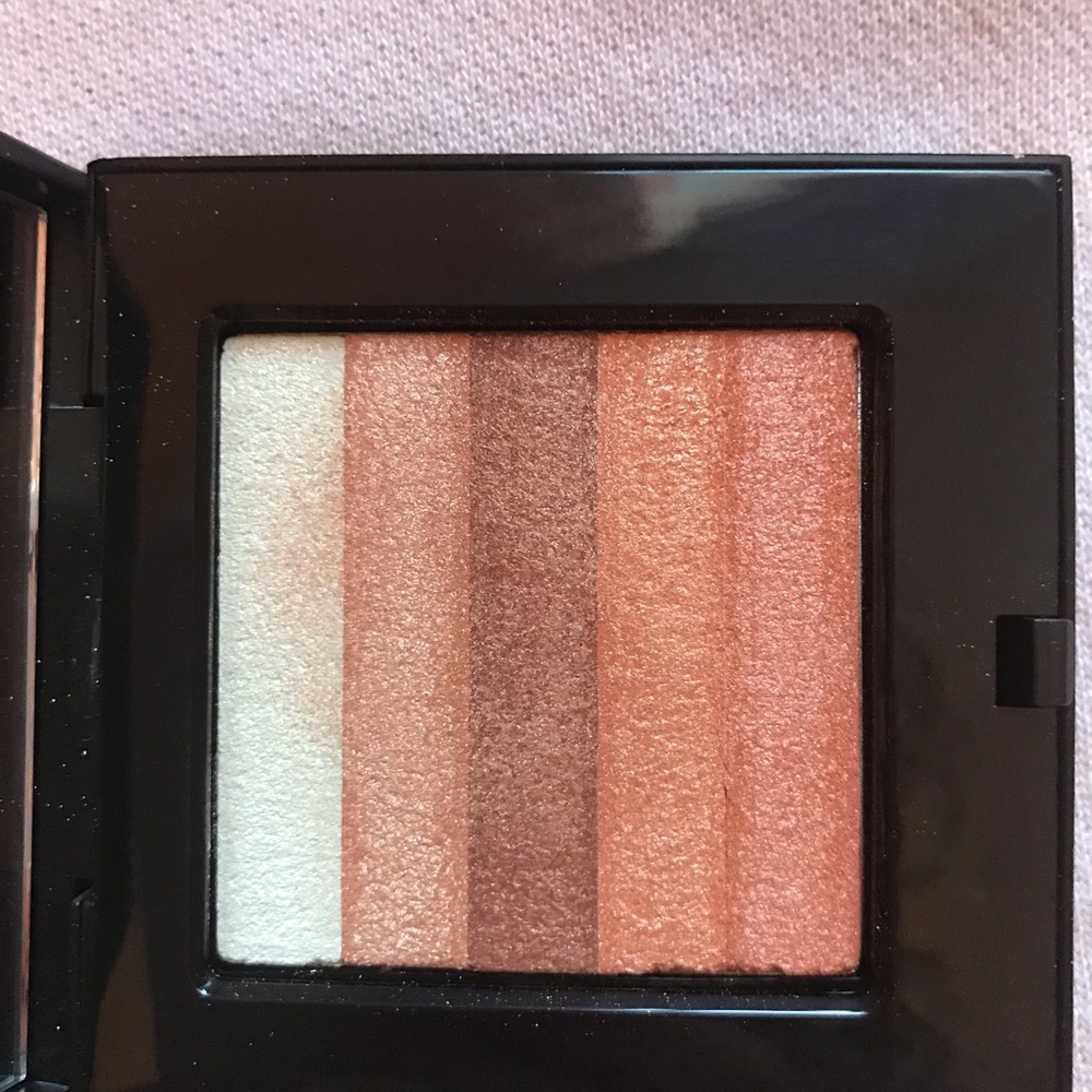 Like New Bobbi Brown Apricot Shimmer Brick